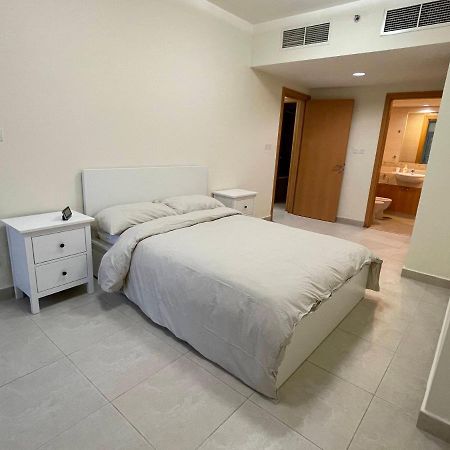 Metro Premium Location Spacious 2 Bedroom Apartment Right Next To The Metro Dubai Eksteriør bilde