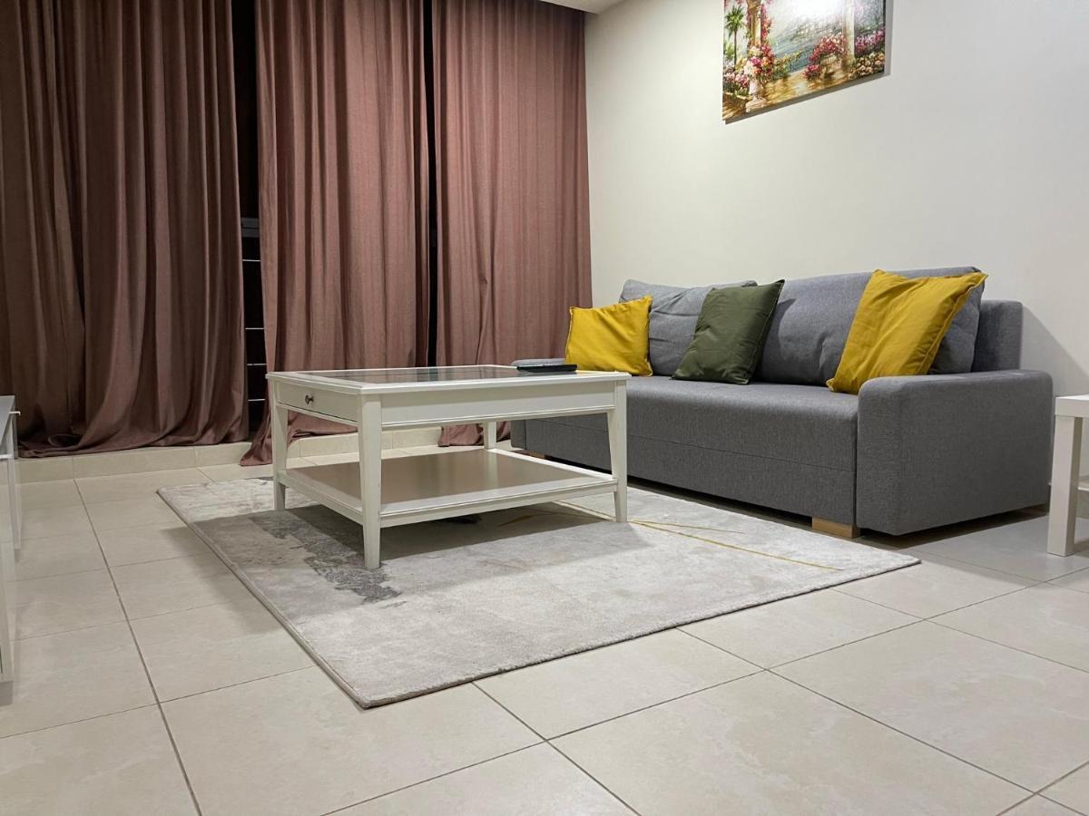 Metro Premium Location Spacious 2 Bedroom Apartment Right Next To The Metro Dubai Eksteriør bilde