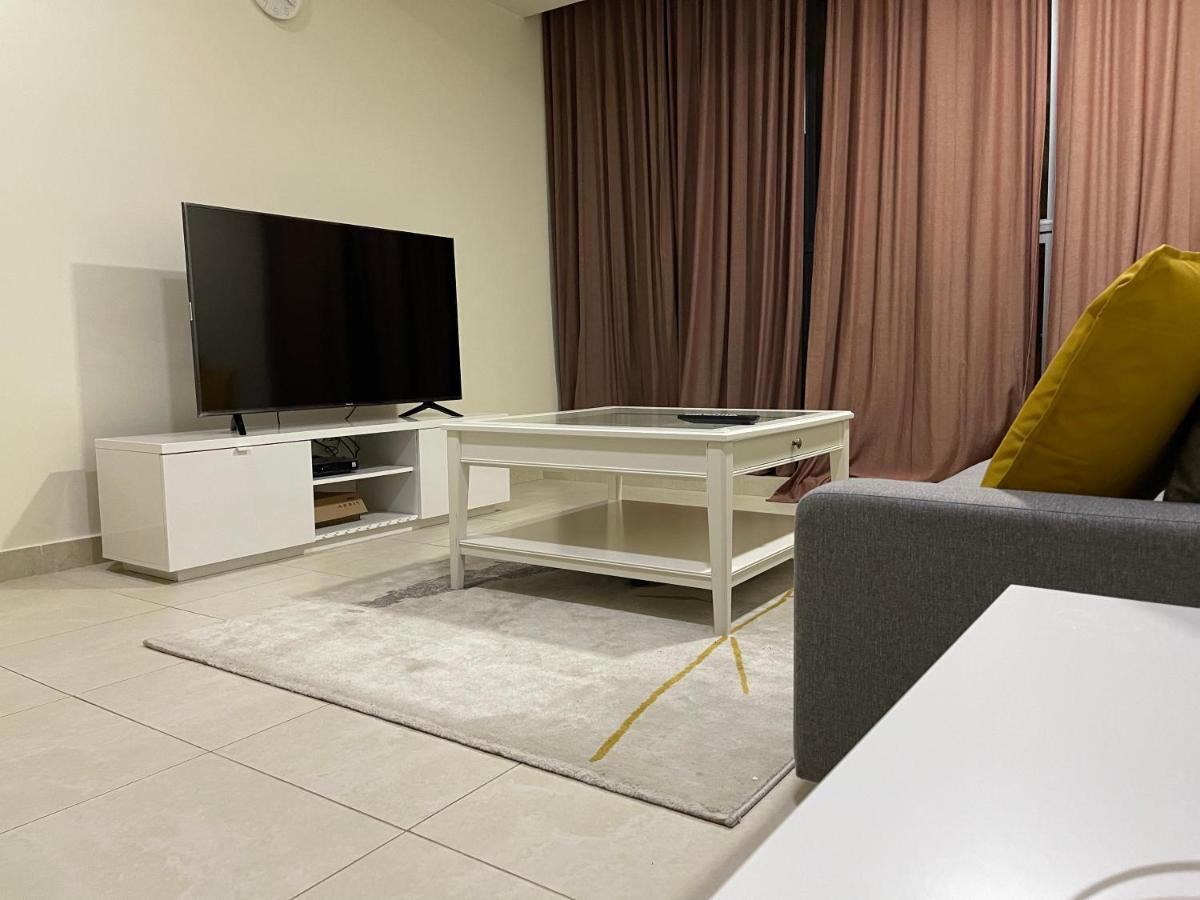 Metro Premium Location Spacious 2 Bedroom Apartment Right Next To The Metro Dubai Eksteriør bilde