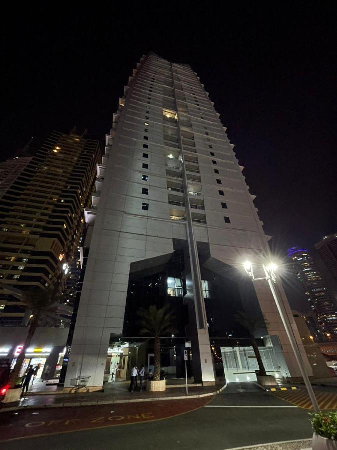 Metro Premium Location Spacious 2 Bedroom Apartment Right Next To The Metro Dubai Eksteriør bilde